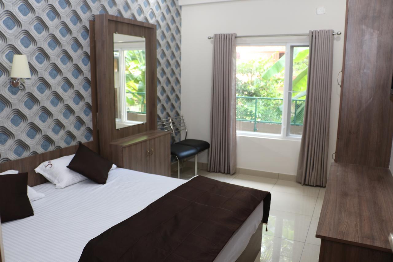 Hotel Spring Field Billets Kochi Exterior foto